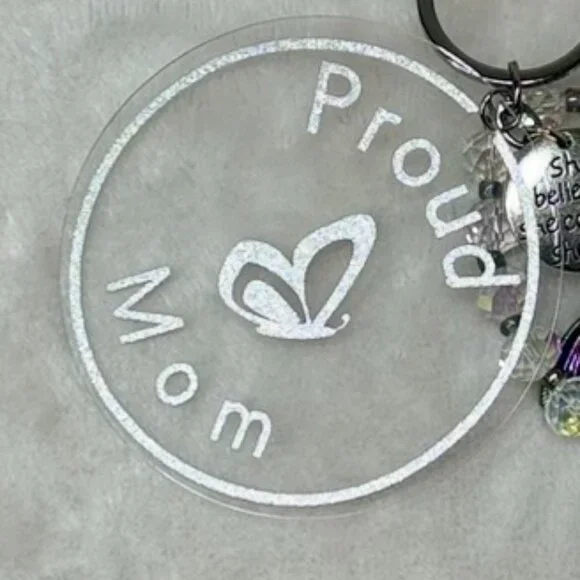 Proud Mom Keychain – Dragonfly Charm – Adjustable Beaded Bracelet – 7" - Picture 3 of 5